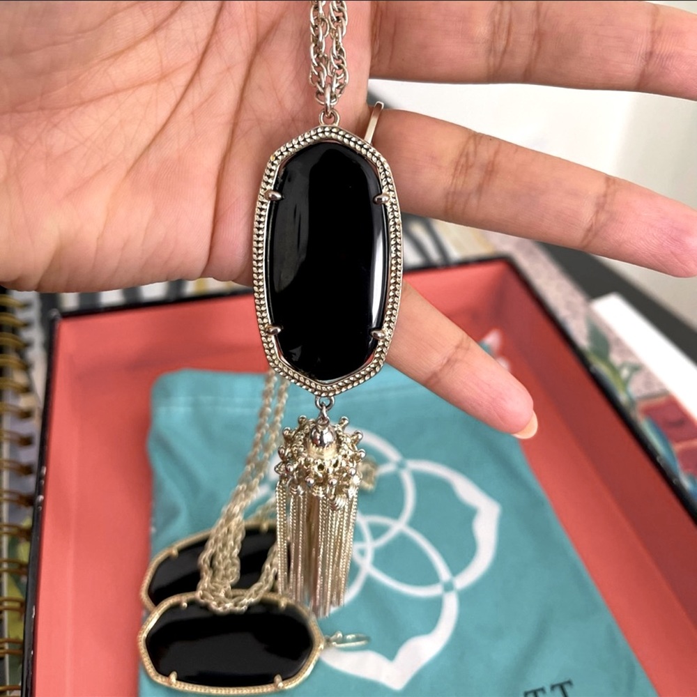 Kendra Scott Necklace